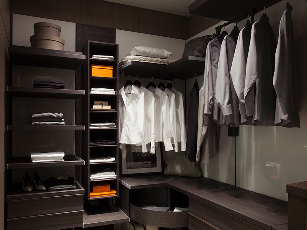 the concord walk in closet